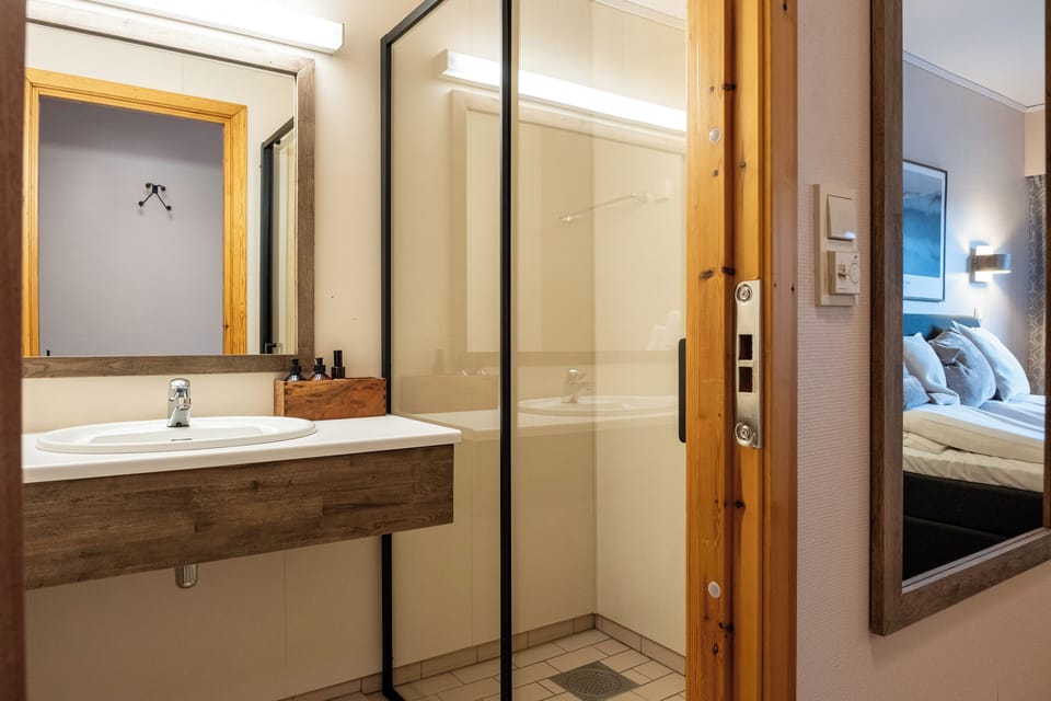Double Room | Bathroom | Towels