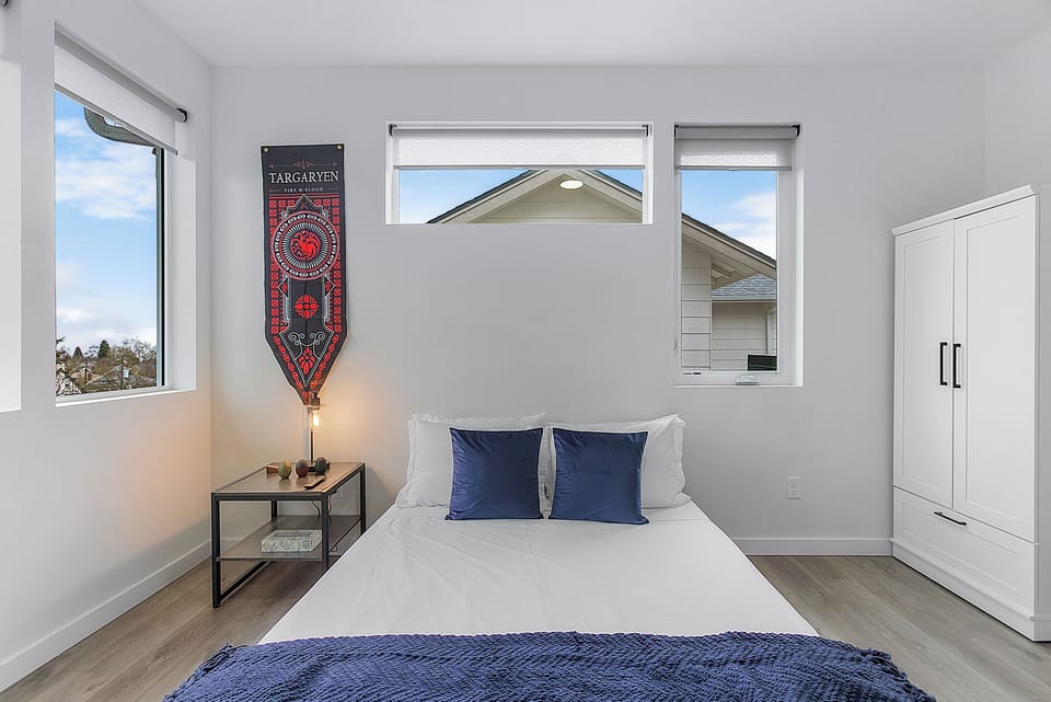 Classic Studio | Free WiFi, bed sheets