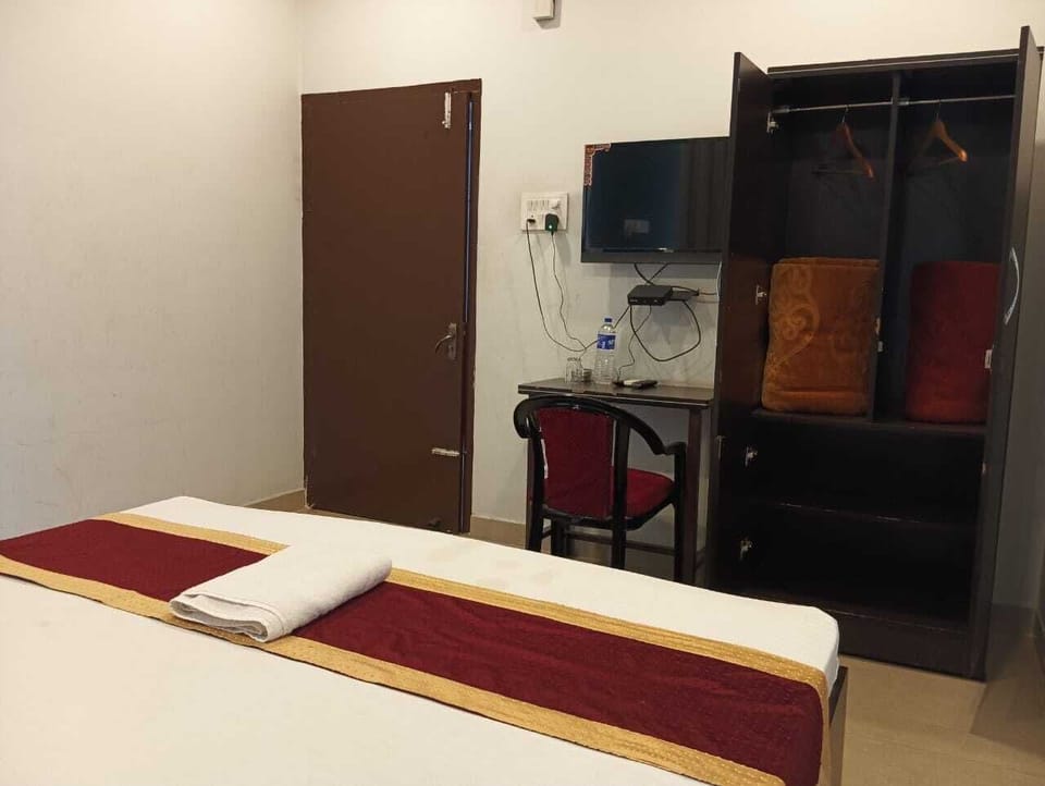 Deluxe Room, City View
