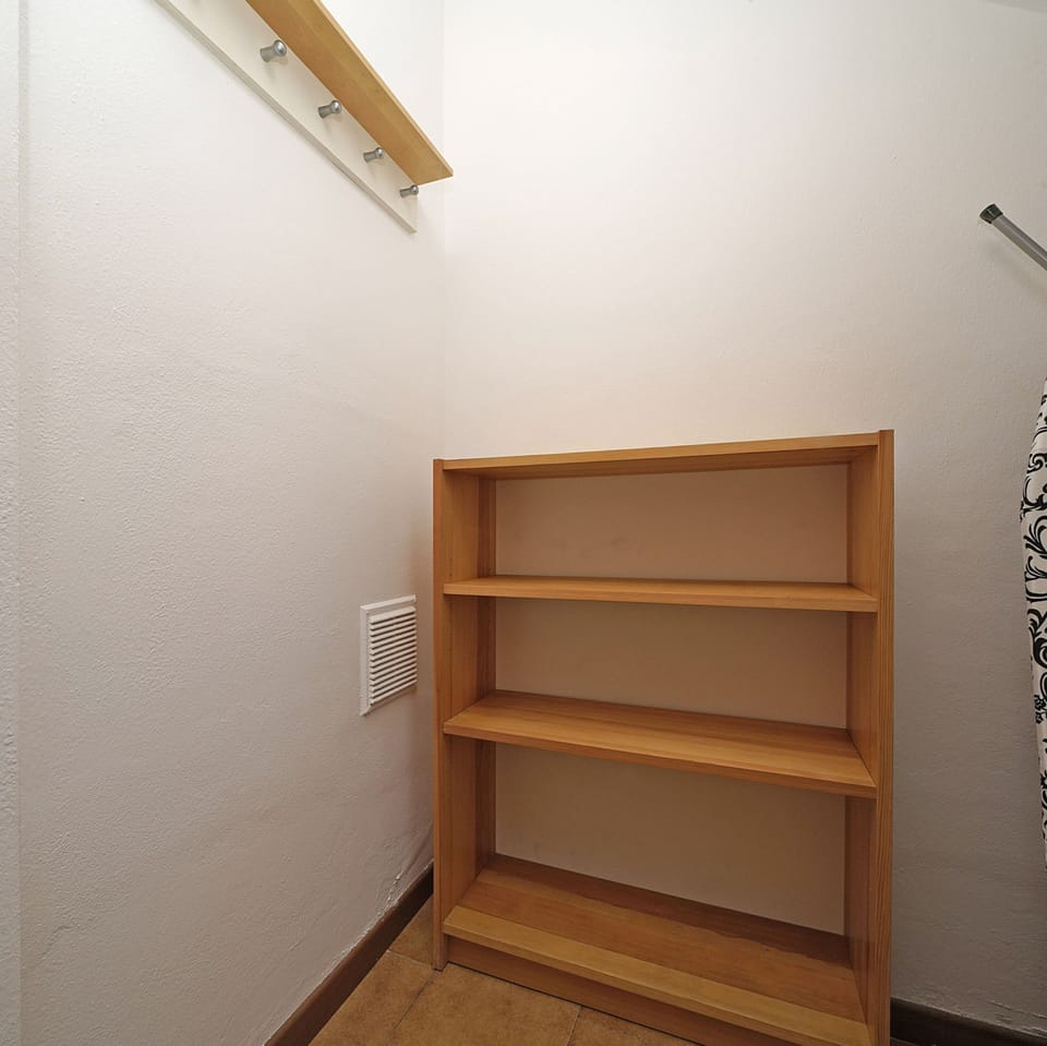 House | 1 bedroom