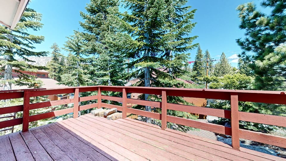 Condo, 3 Bedrooms | Property grounds