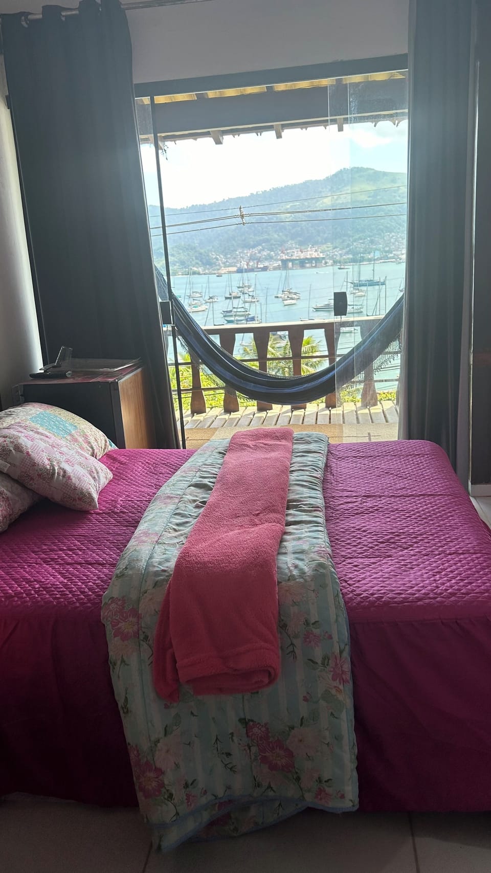 Deluxe Room, Sea View | Free WiFi, bed sheets