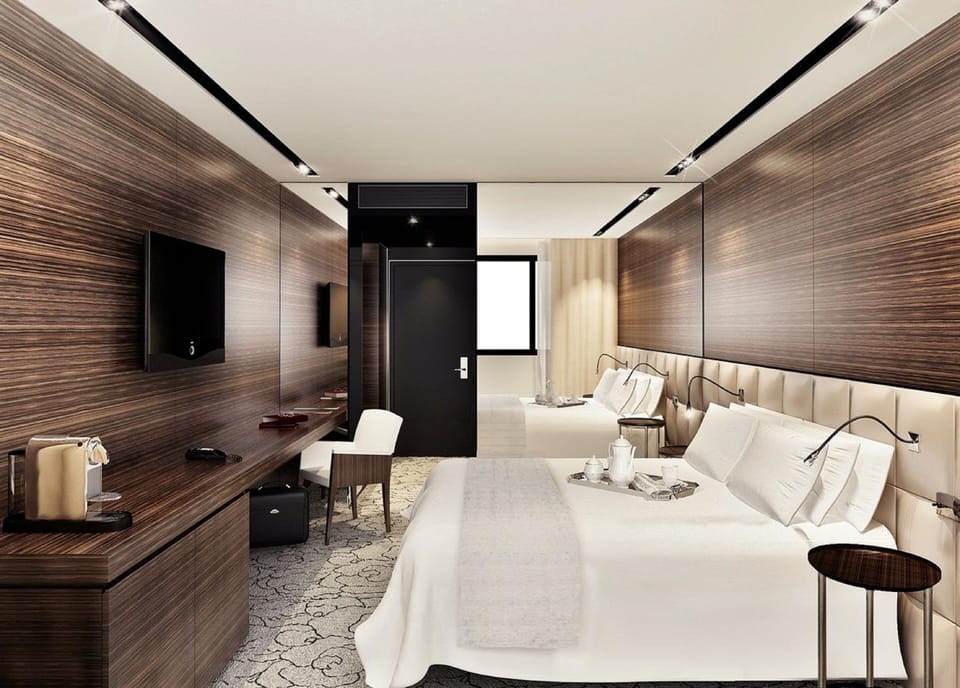 In-room safe, desk, soundproofing, iron/ironing board