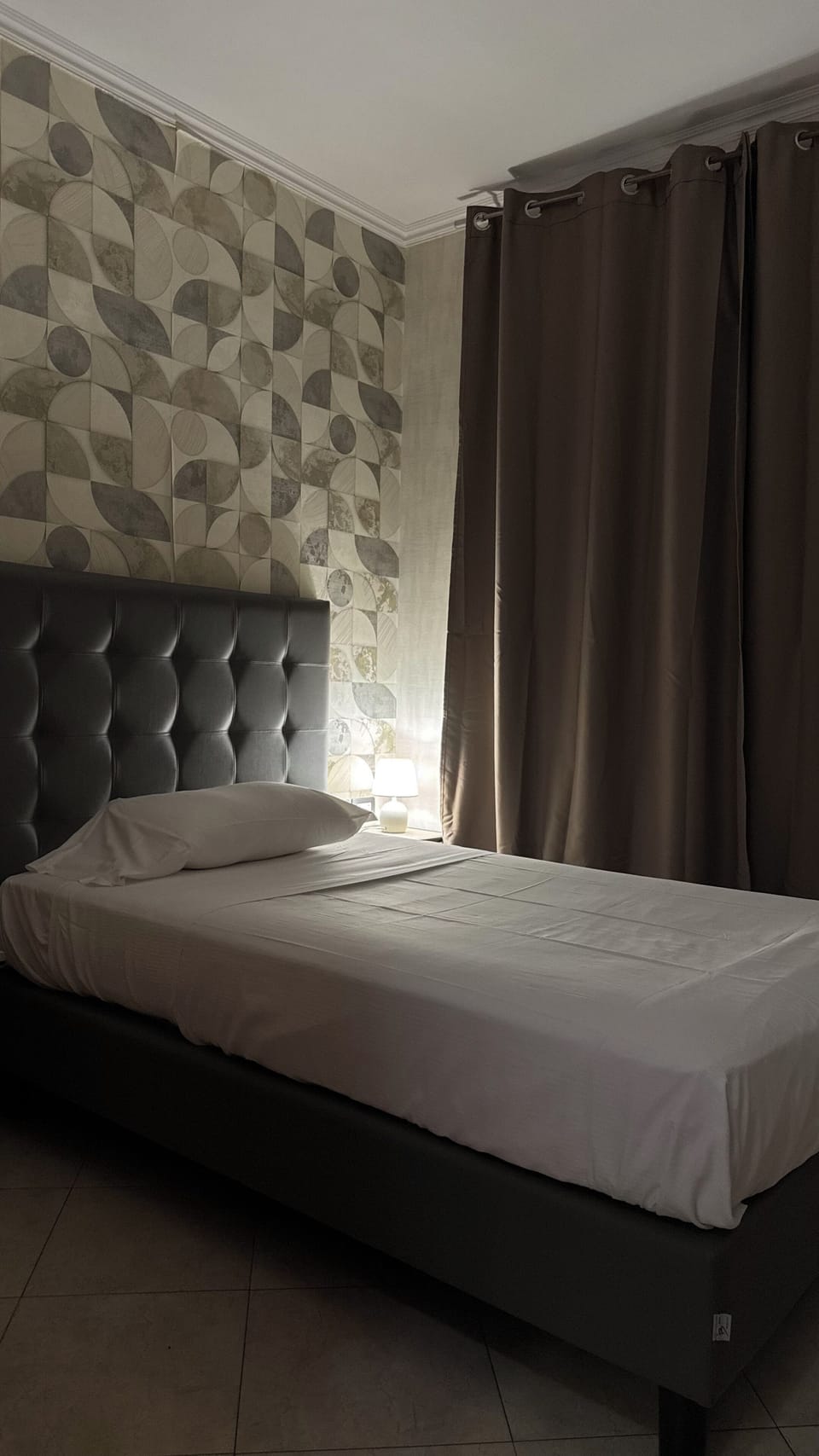 Single Room | Premium bedding, in-room safe, desk, soundproofing