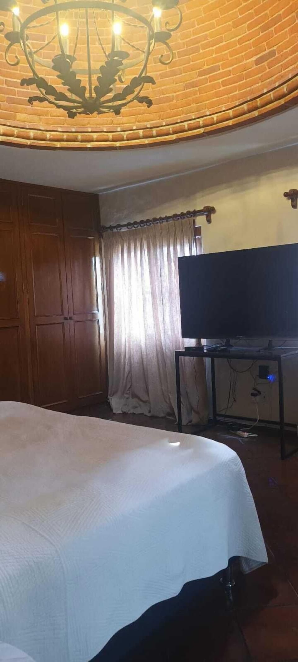 Gallery Room, Garden View | 1 bedroom, free WiFi