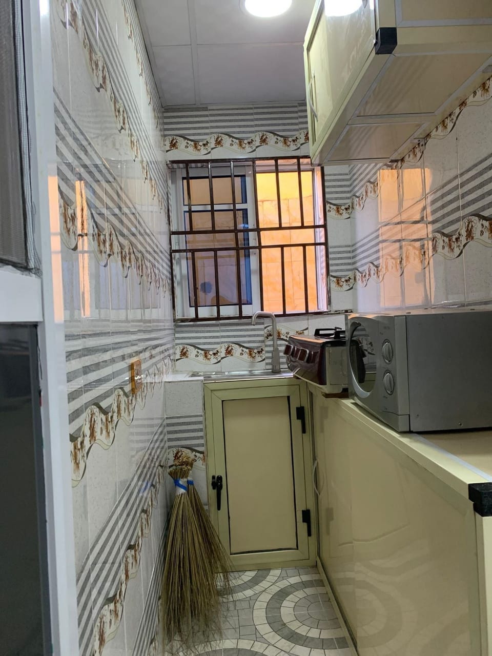 Apartment | Private kitchen | Fridge, microwave, stovetop, electric kettle