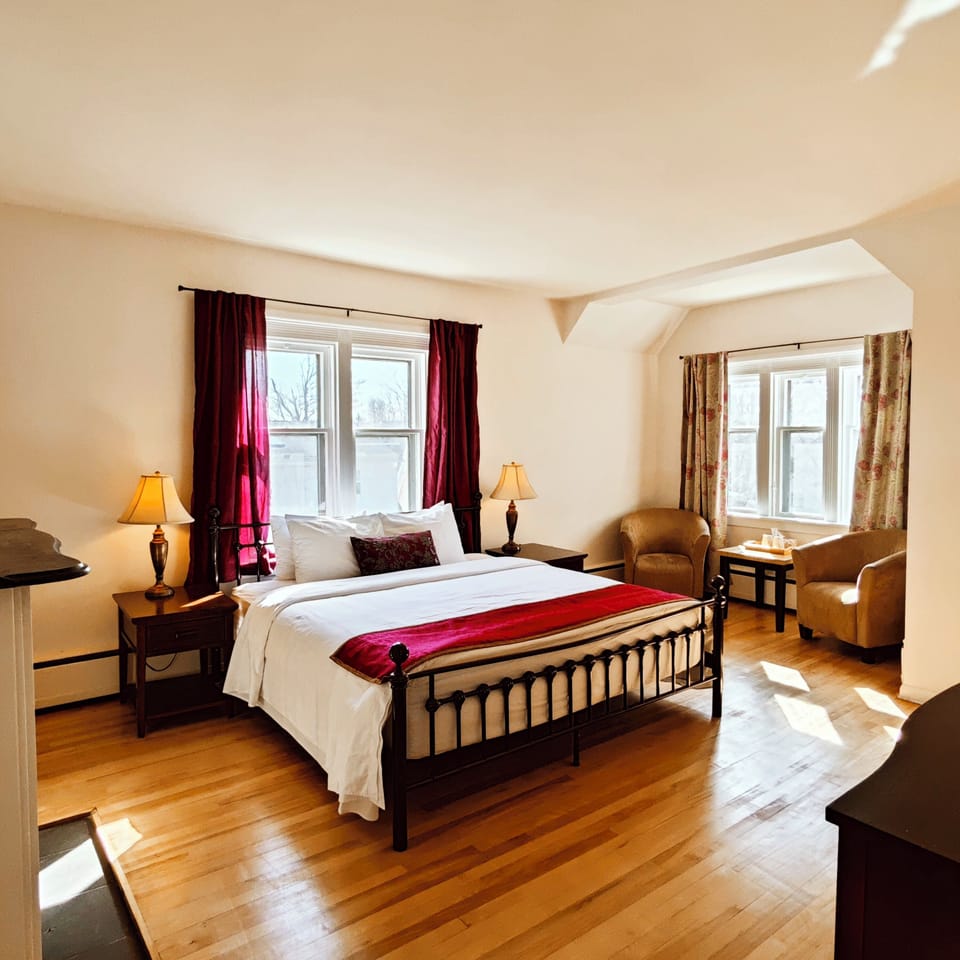 Family Suite, 2 Bedrooms, Kitchenette | Premium bedding, down comforters, individually decorated
