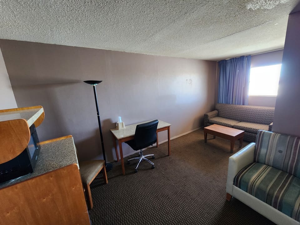 Standard Room, Multiple Beds, Non Smoking | Desk, soundproofing, iron/ironing board (on request), WiFi (free)
