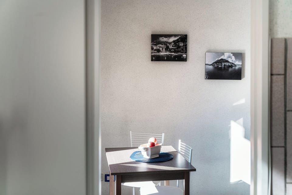 Apartment | Dining room