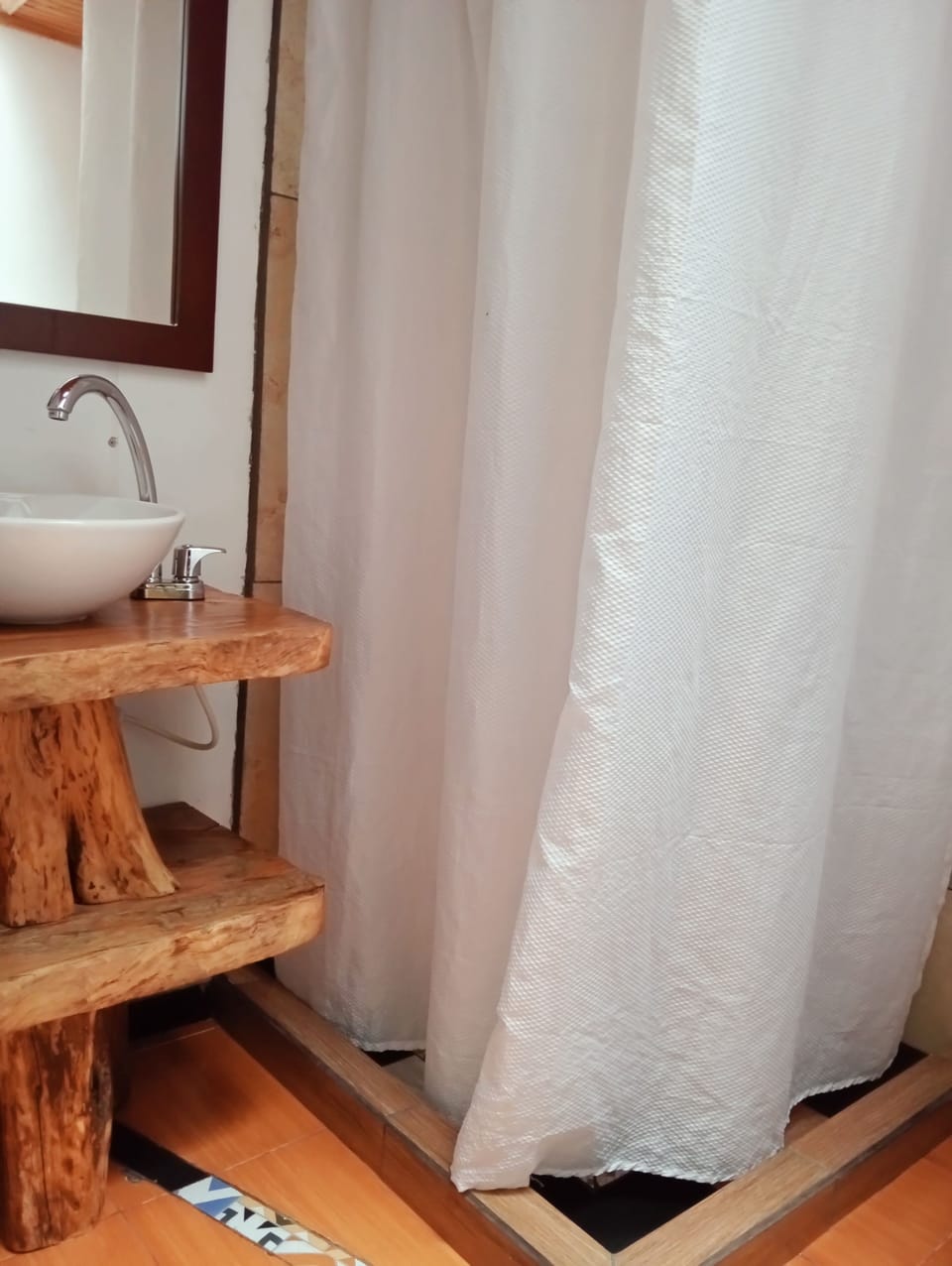 Standard Double Room, Patio | Bathroom | Shower, rainfall showerhead, bidet, towels