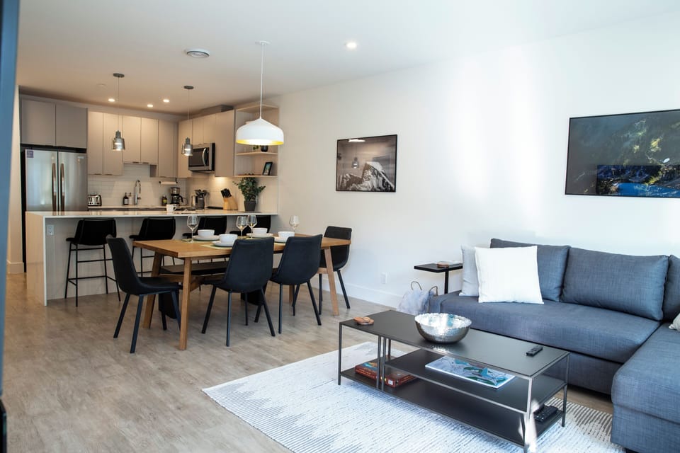 Condo | Living area | 40-inch flat-screen TV with cable channels