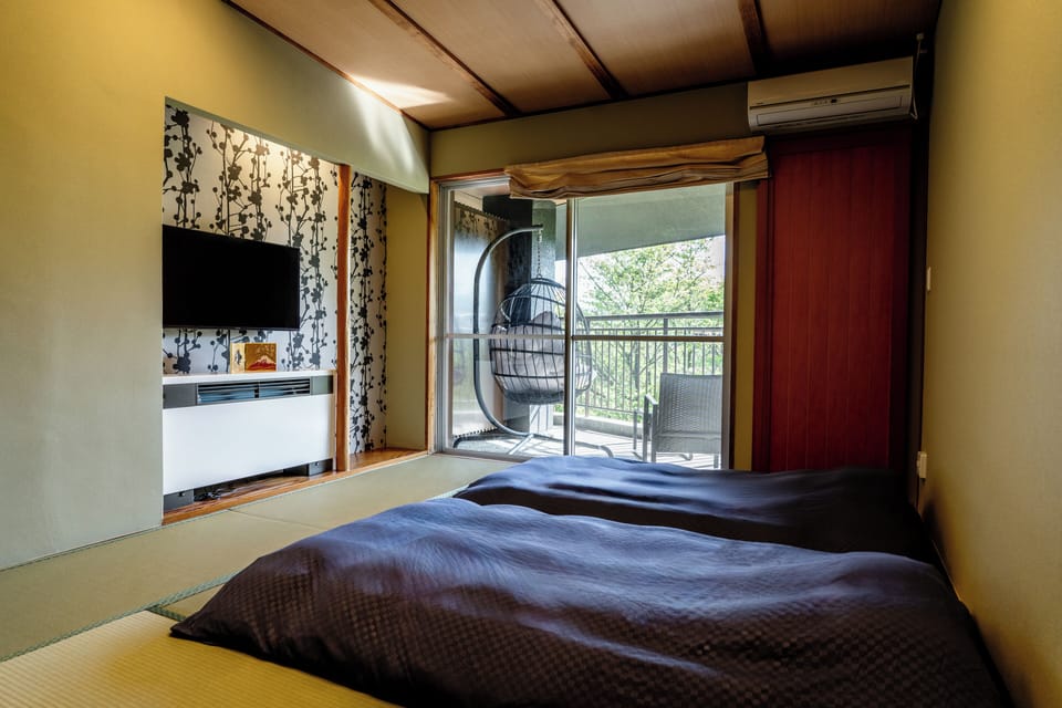 Traditional Room, Multiple Beds, Non Smoking, Garden View | Free WiFi, bed sheets