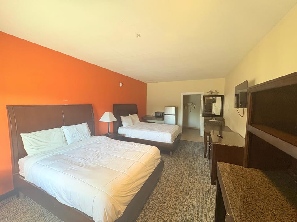 Desk, iron/ironing board, free WiFi, bed sheets