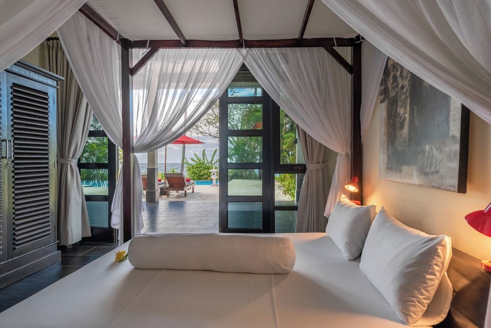 Deluxe Villa, 3 Bedrooms, Beachfront | 3 bedrooms