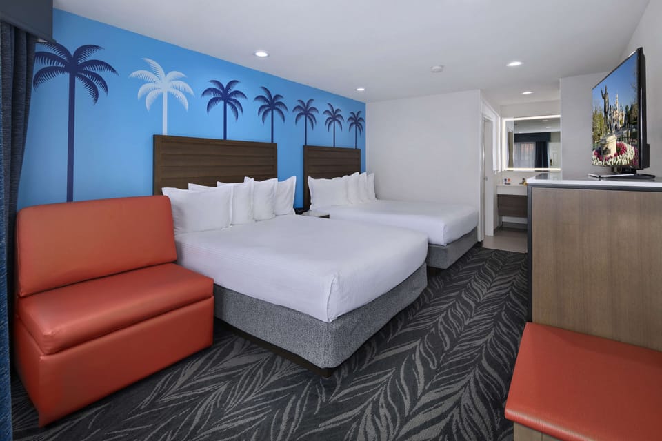 2 Queens with Kitchen | In-room safe, iron/ironing board, free cribs/infant beds, free WiFi
