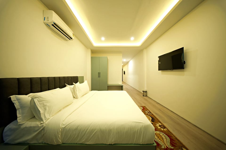1 bedroom, free WiFi, bed sheets