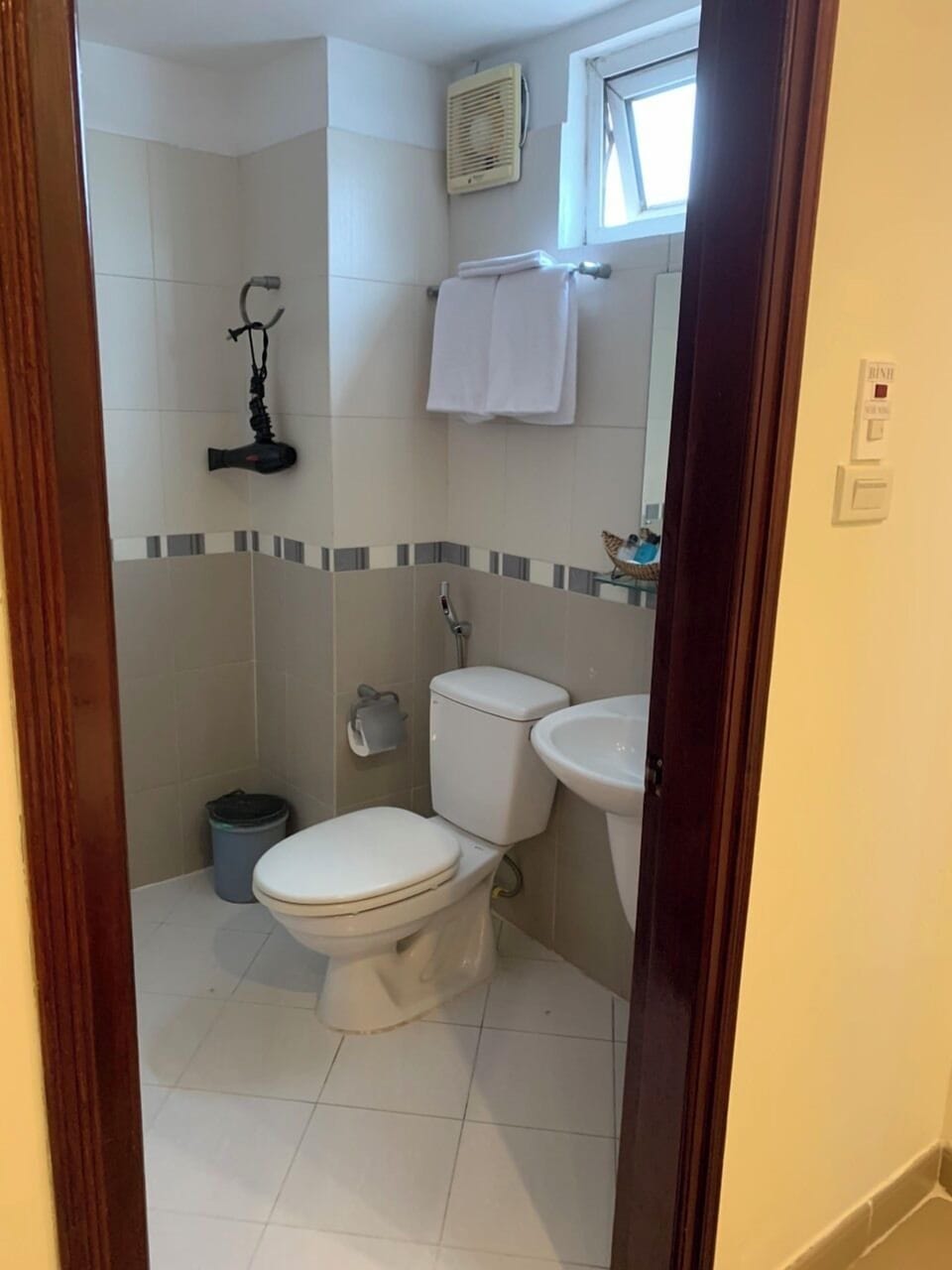 Standard Room | Bathroom