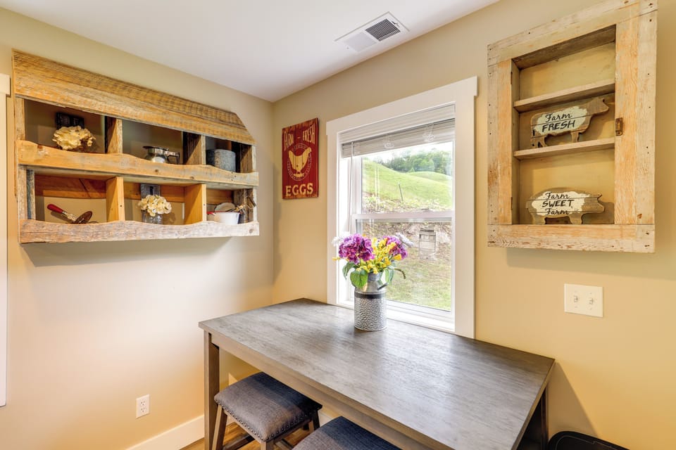 House (2 Bedrooms) | Interior