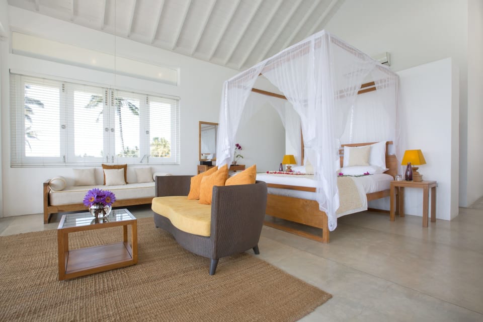 Ocean Signature Suite | Premium bedding, in-room safe, individually decorated