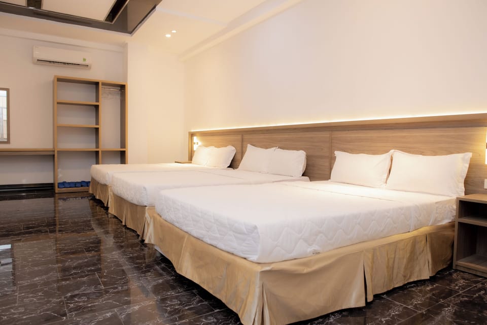 Standard Triple Room | Egyptian cotton sheets, premium bedding, desk, laptop workspace