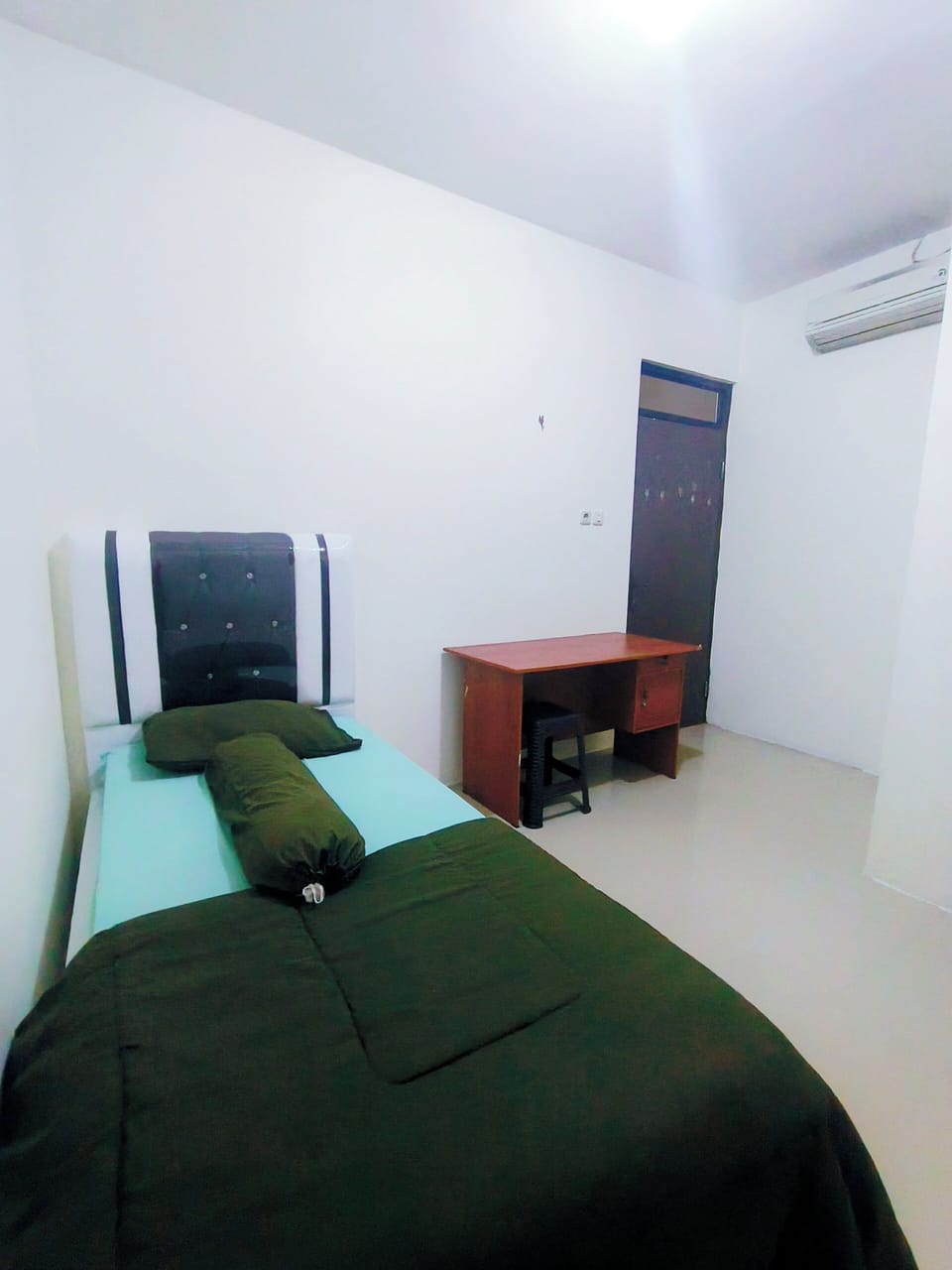 Single Room | 1 bedroom, bed sheets