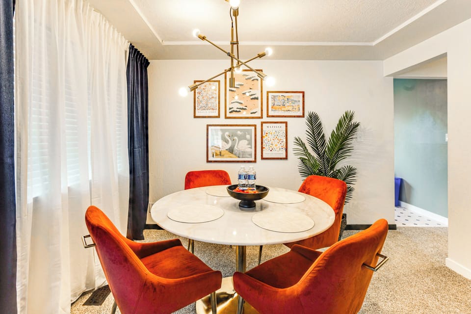 House (3 Bedrooms) | Interior