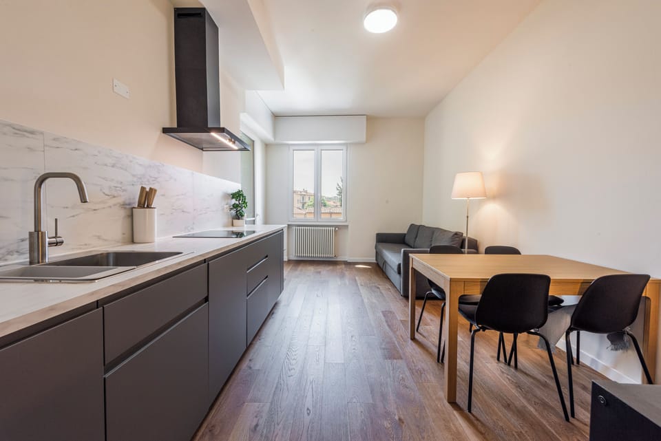Comfort Apartment | Private kitchen | Fridge, stovetop, dishwasher, cookware/dishes/utensils