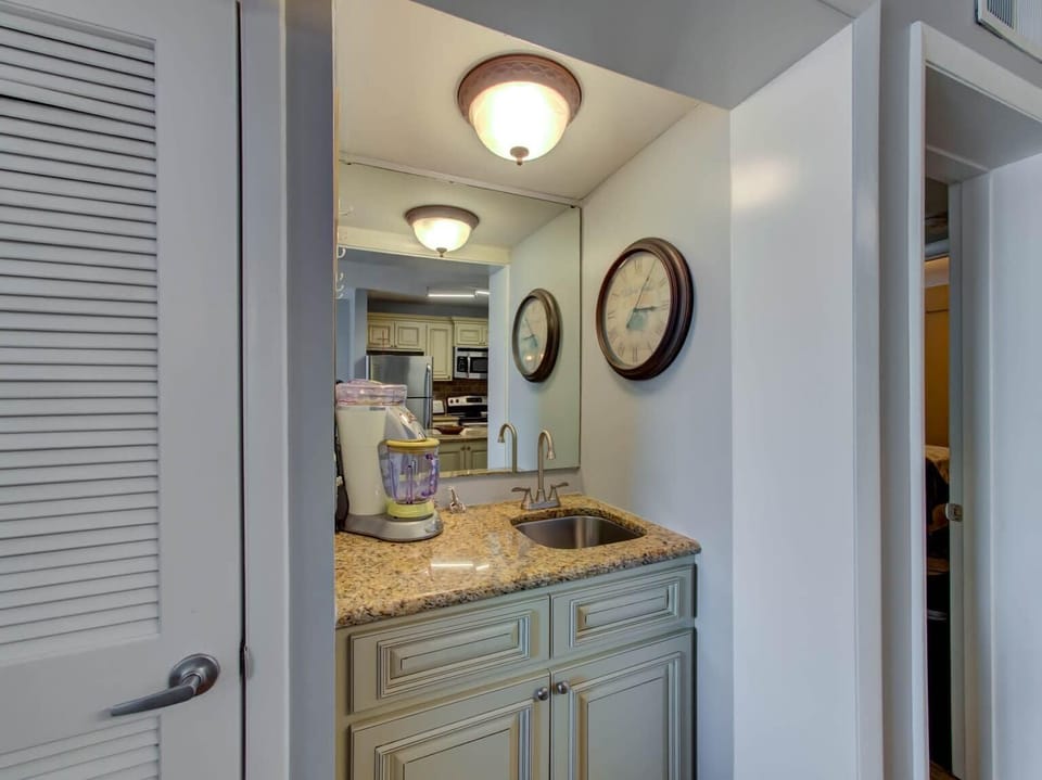 Condo, Multiple Beds (GS Plantation East 1105) | Interior