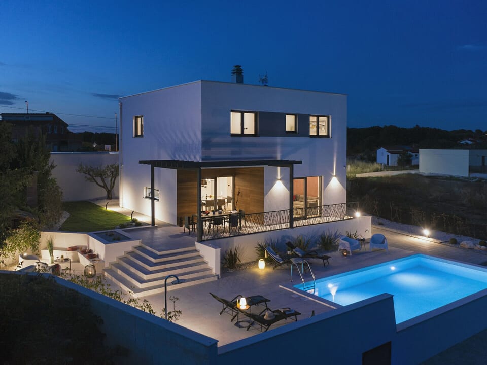 Villa | Pool | Indoor pool, outdoor pool