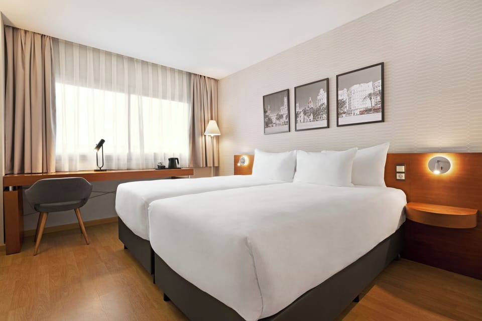 In-room safe, desk, blackout drapes, soundproofing