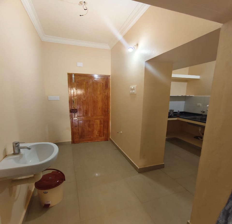 Deluxe Apartment | 2 bedrooms, hypo-allergenic bedding, desk, free WiFi