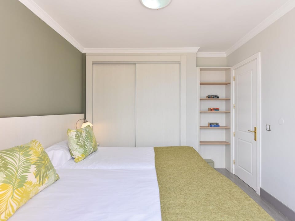 Chalet | 2 bedrooms, individually furnished, bed sheets