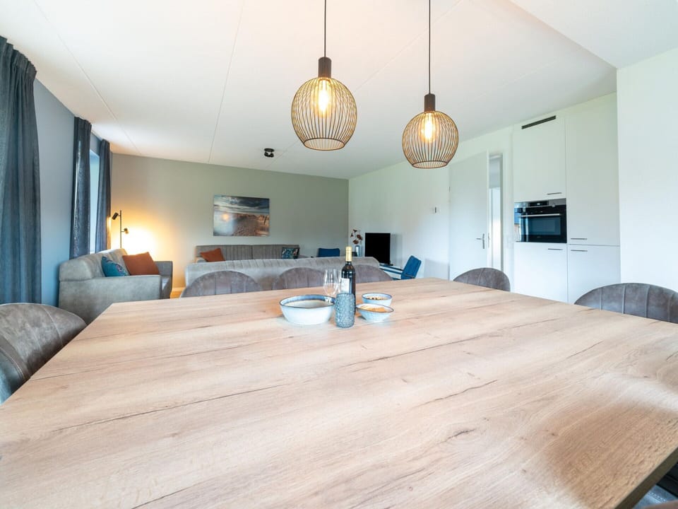 House | Dining