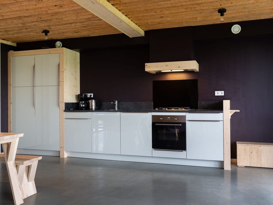 Bungalow | Private kitchen | Electric kettle