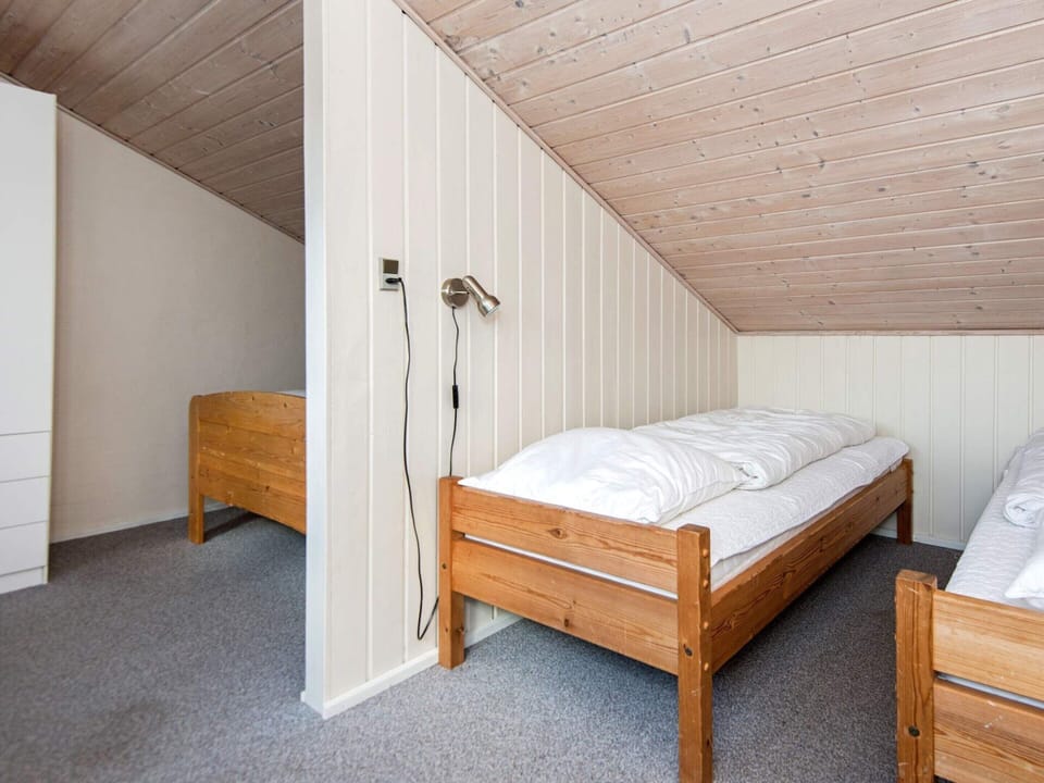 House | 2 bedrooms, individually furnished