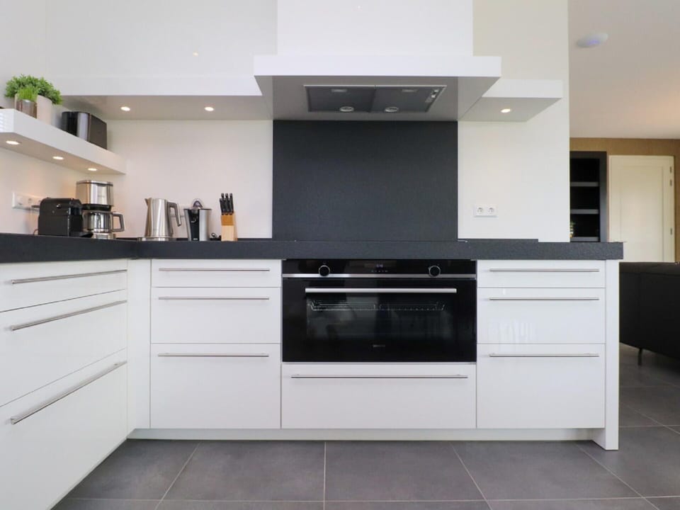Villa | Private kitchen | Electric kettle