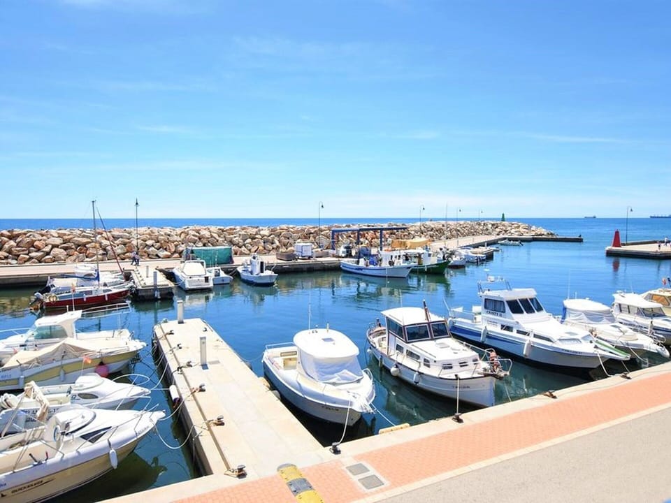 Villa in Spain Near Stunning Beaches House in Roquetas de Mar