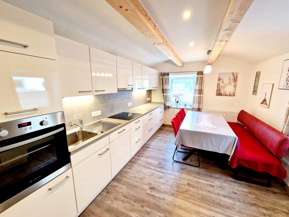 Apartment | Private kitchen | Microwave, stovetop, dishwasher, coffee/tea maker