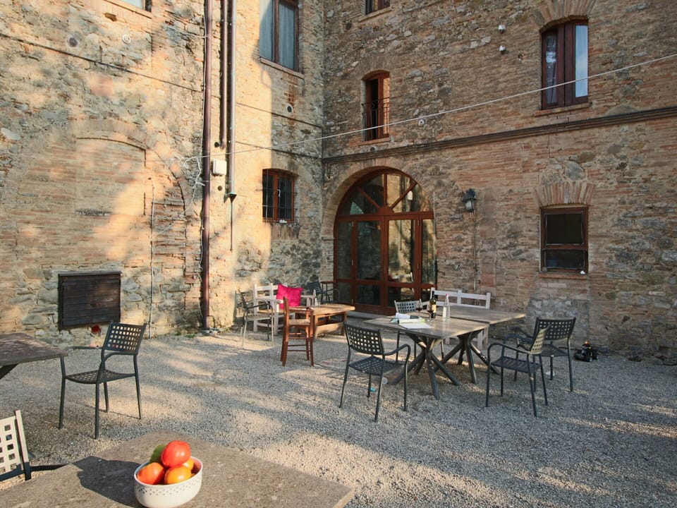 House | Dining