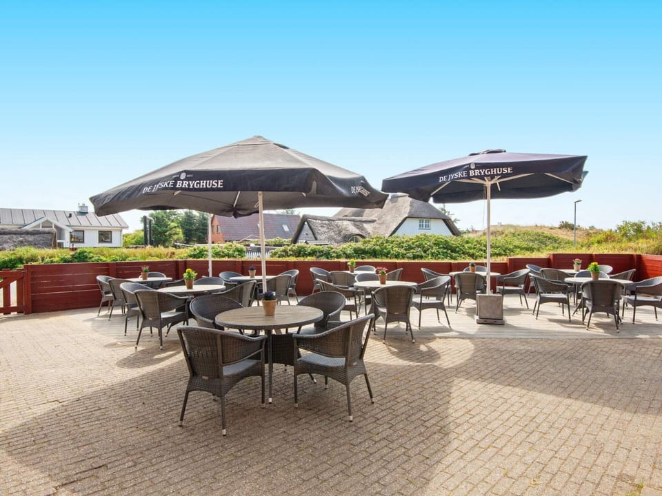 House | Dining