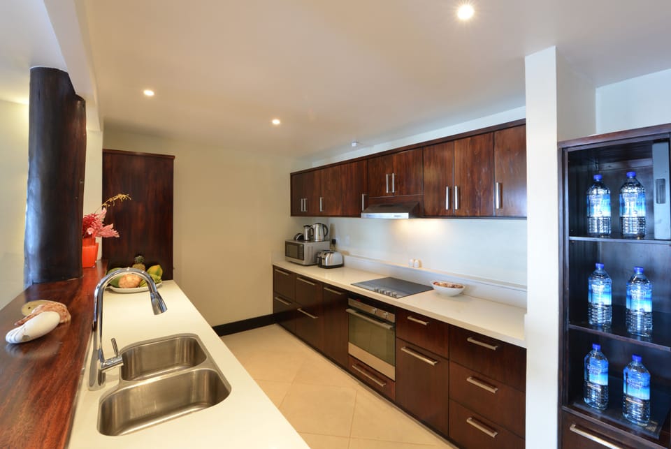 Luxury Villa, 3 Bedrooms | Private kitchen | Full-size fridge, microwave, oven, stovetop
