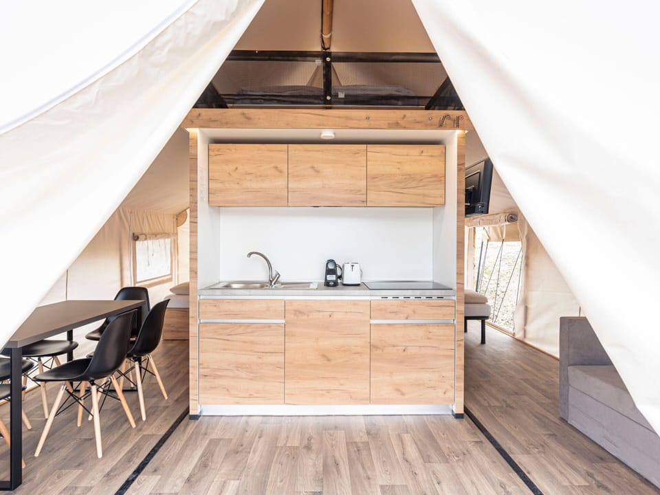 Tent | Living room