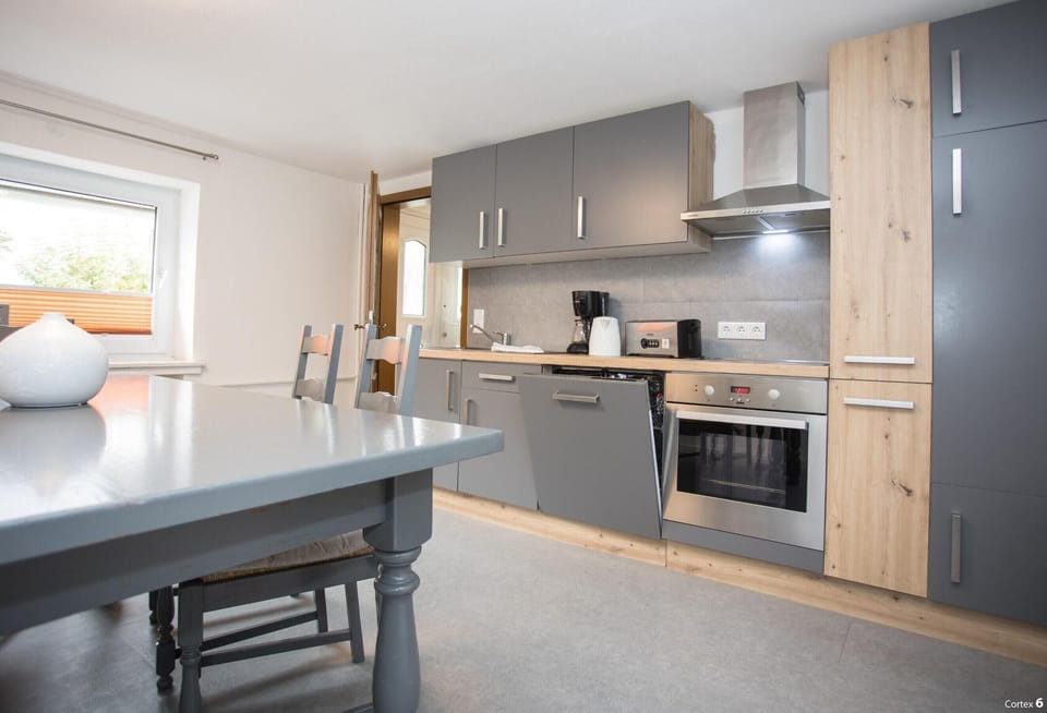 House | Private kitchen | Highchair