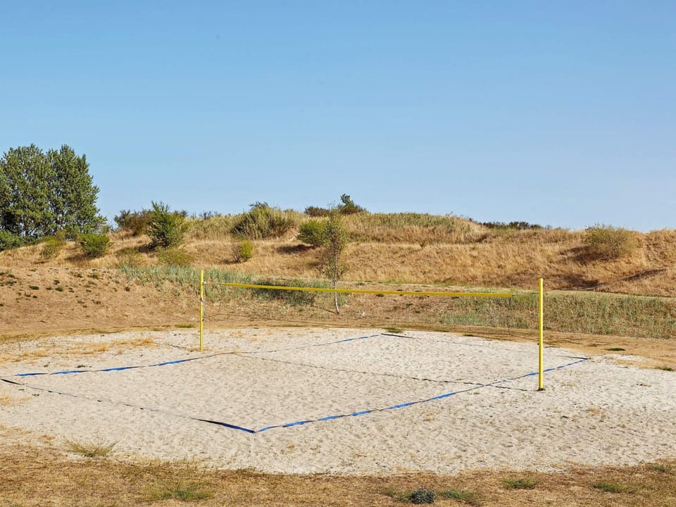 House | Sport court