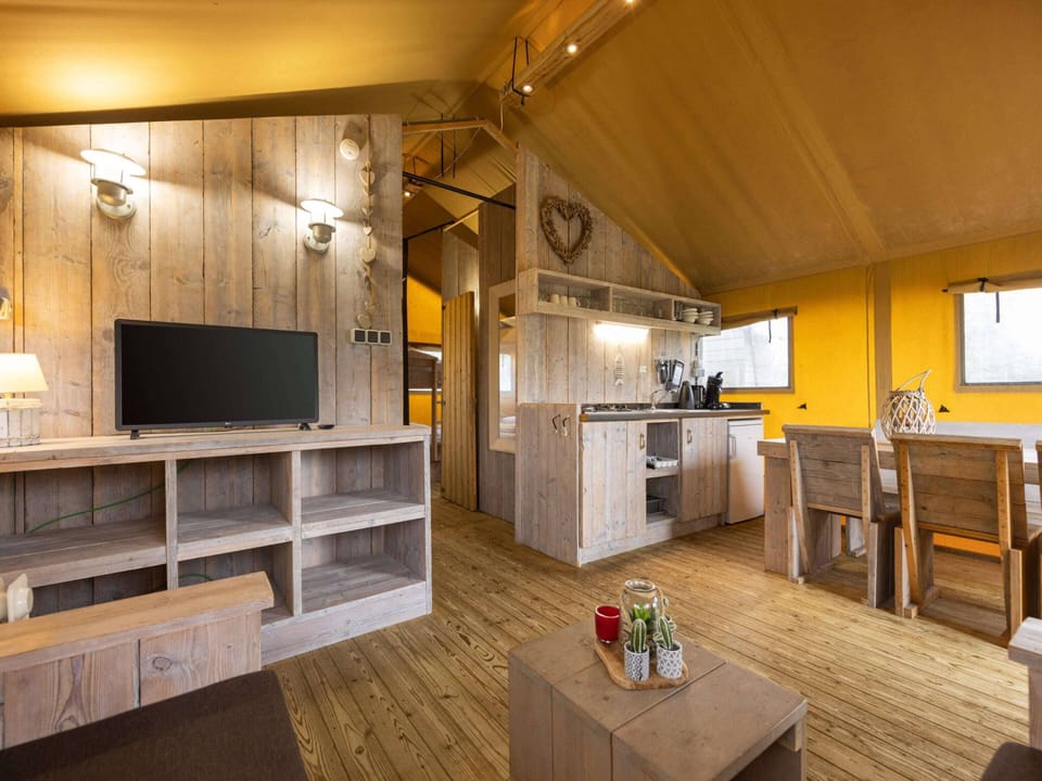 Tent | Private kitchen
