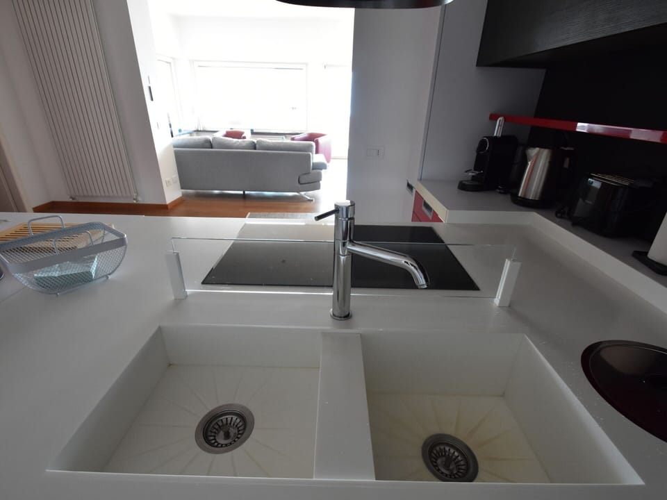 Apartment | Private kitchen | Microwave, dishwasher, coffee/tea maker