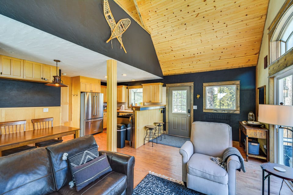 House (2 Bedrooms) | Interior