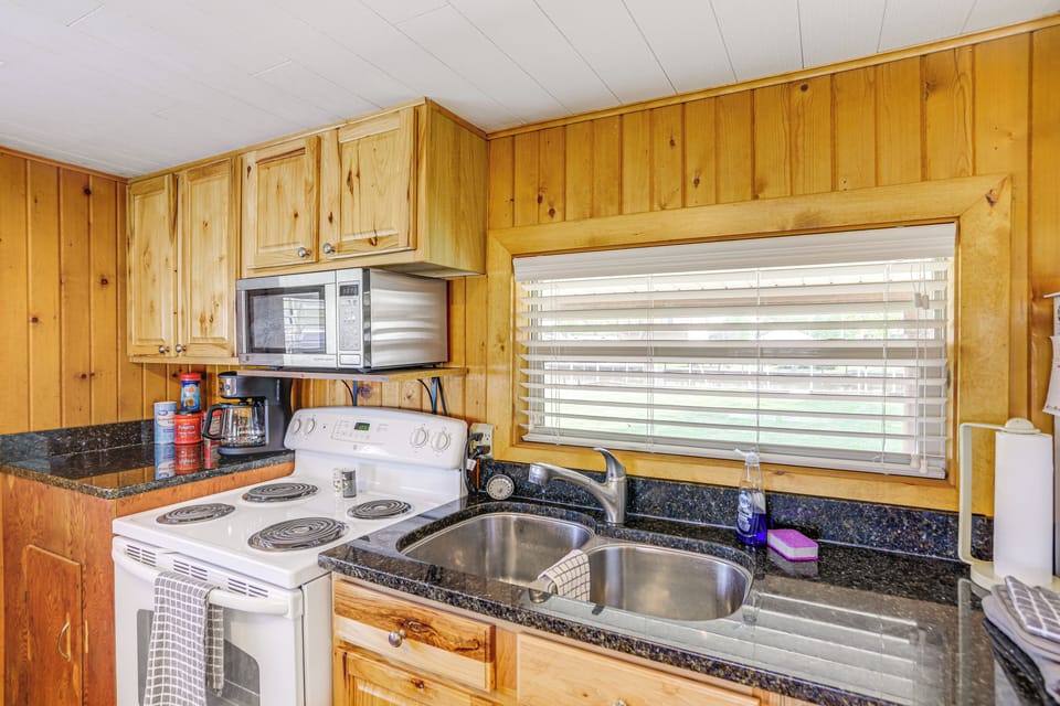 Cottage (2 Bedrooms) | Interior