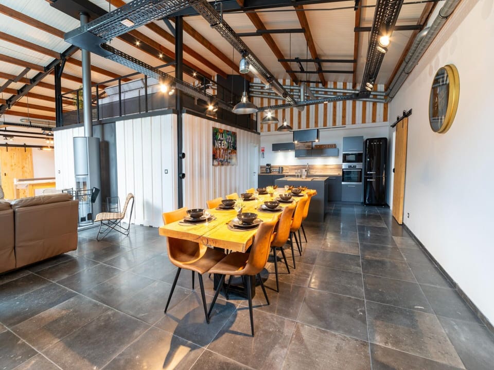 House | Dining