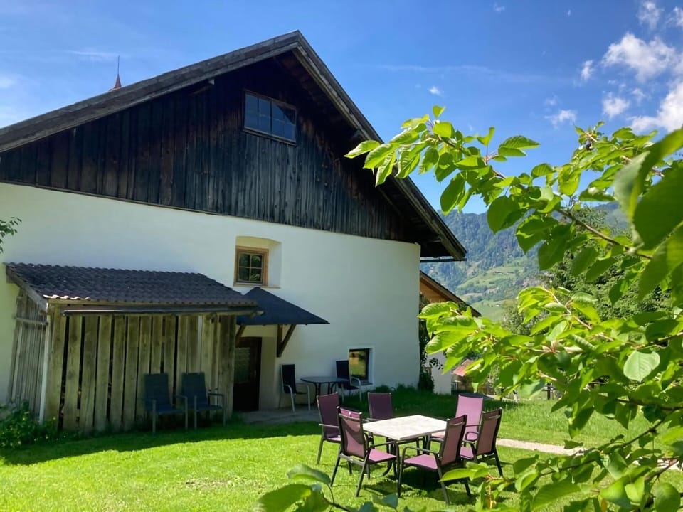 House | Dining